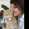 House sit pet parent - Live in the heart of Zurich with two furry roommates.