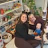 House sit pet parent - Fun sit in Vibrant Kew in art deco apartment with adorable fun fur babies!!