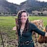 House sit pet parent - Enjoy a getaway on a beautiful highland cow farm nestled in the hills of Alsea