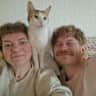 House sit pet parent - 11.04 - 02.05: Lana & Sherlock have endless purrs and snuggles for you in Berlin