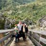 House sit pet parent - Enjoy nature in our family home villa, taking care of 3 dogs and 1 cat