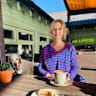 House sit pet parent - Isle of Wight stay in 15th C farmhouse with 9 year old active English Pointer