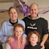 House sit pet parent - Beautiful and spacious home with 5 very loved pets!