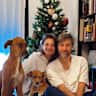 House sit pet parent - Comfy Stay with Garden, Close to Everything!