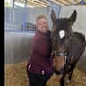 House sit pet parent - Labs and horses - hobby farm sit