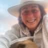 House sit pet parent - Beachside comfortable home with gentle giant old dog Bossie in a friendly street