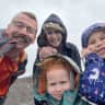 House sit pet parent - London stay, 3 miniature schnauzers, big detached house with garden and parking.