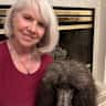 House sit pet parent - Stay with a princess at the lake.
