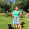House sit pet parent - Pet and house sitter for two Labradors in a village near Chichester