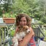 House sit pet parent - Gorgeous Home in Richmond, VA with sweet papillion named Honey.  Low maintenance