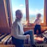 House sit pet parent - Hang out with a super sweet dog in a charming apartment overlooking Lac Luman!