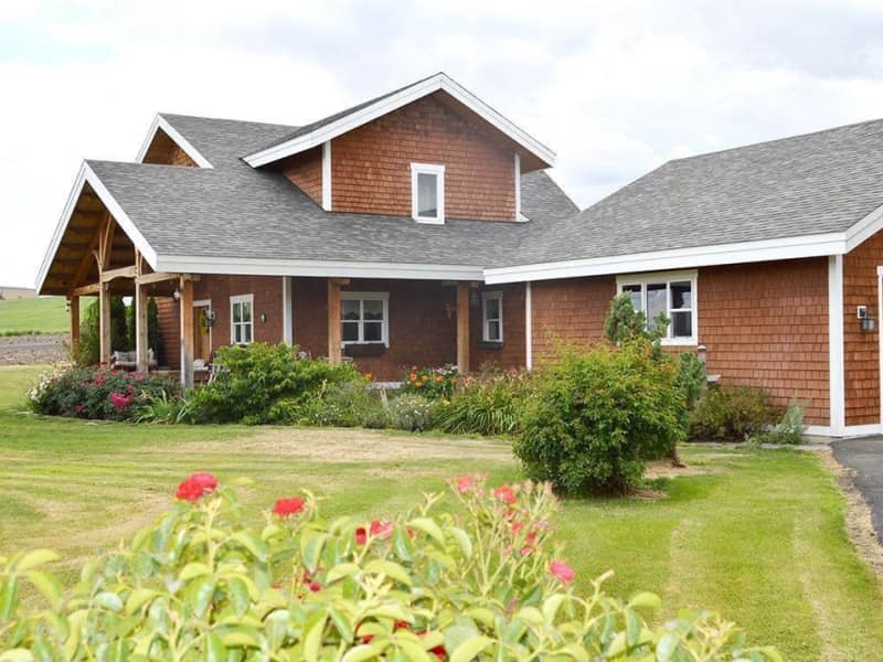 Housesitting assignment in Summitview, Washington, United States