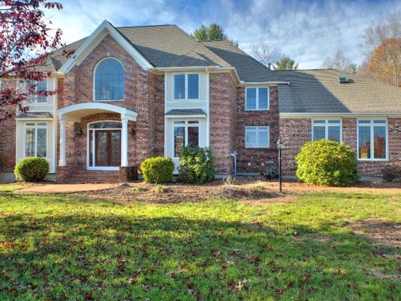 Housesitting assignment in Amherst, New Hampshire, United States