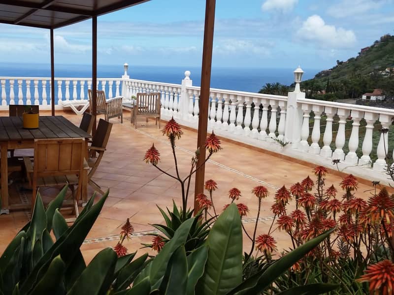 Housesitting assignment in Sauzal, Spain