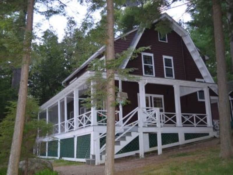 Housesitting assignment in Belgrade, Maine, United States