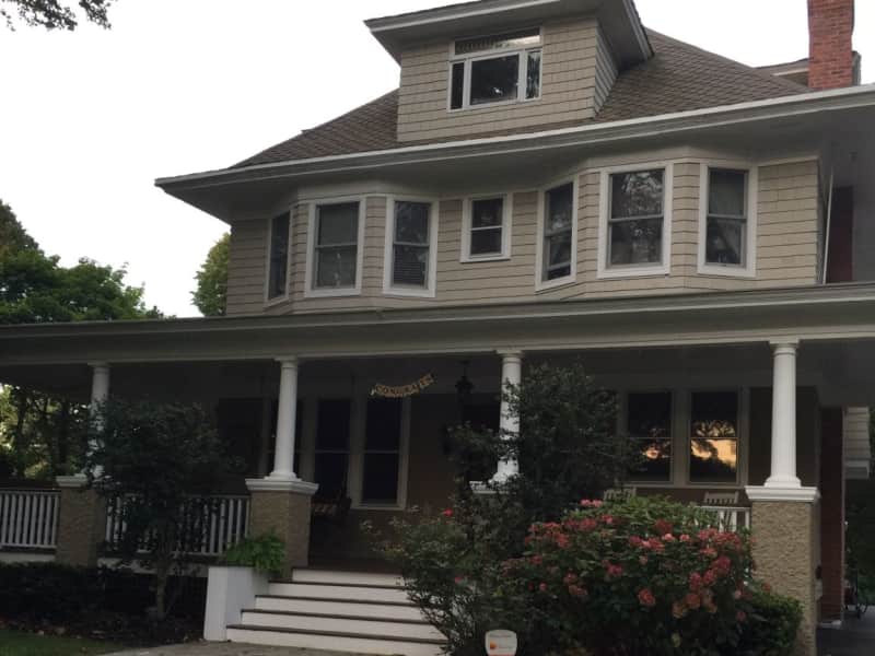 Housesitting assignment in Stony Brook, New York, United States