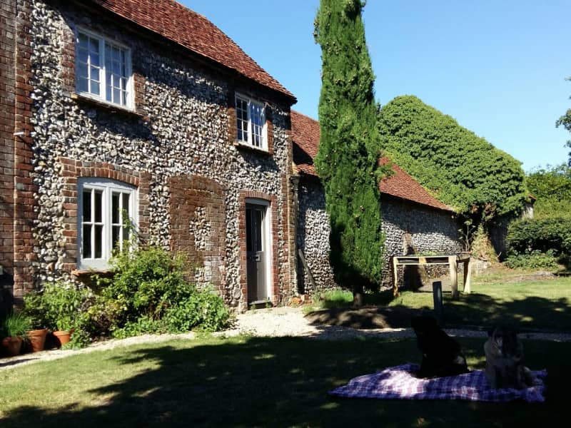 Housesitting assignment in Bradenham, United Kingdom