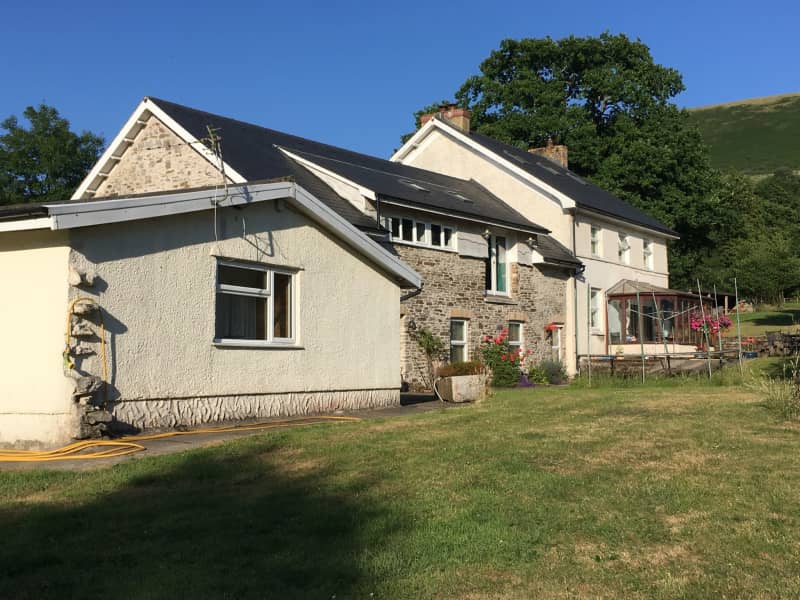 Housesitting assignment in Pontarddulais, United Kingdom