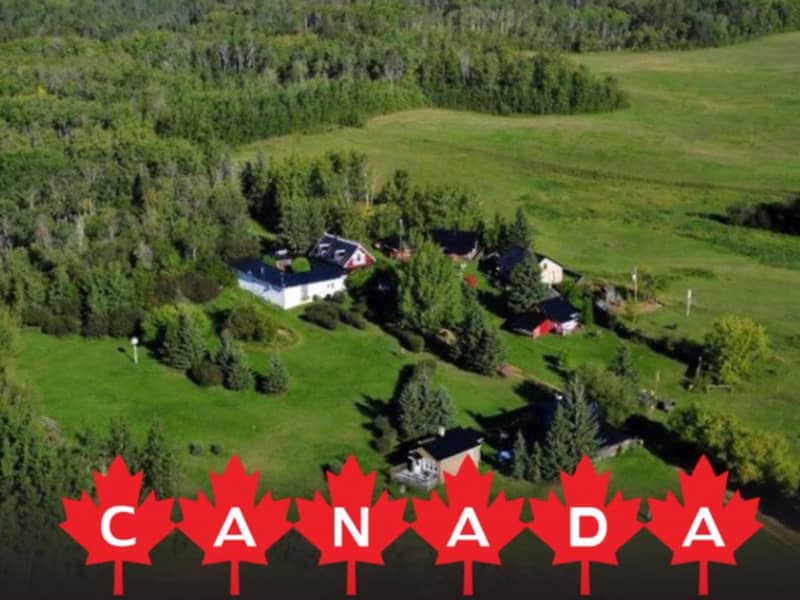 Housesitting assignment in Smoky Lake, Alberta, Canada