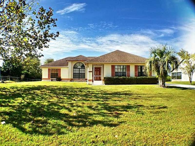 Housesitting assignment in Kissimmee, Florida, United States