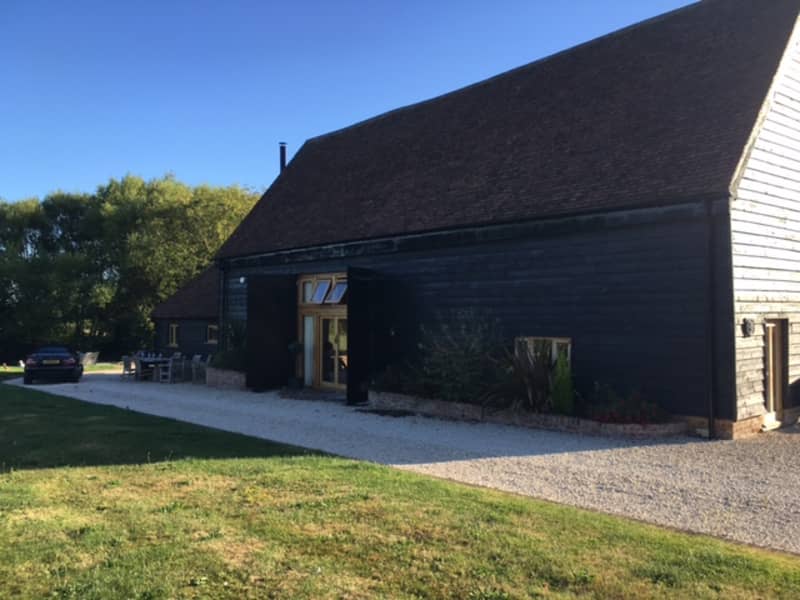 Housesitting assignment in Stanbridge, United Kingdom