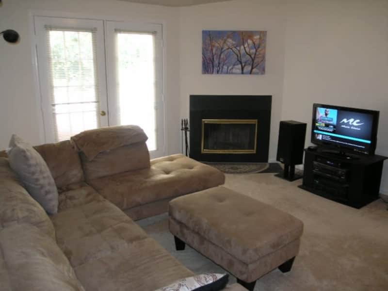 Housesitting assignment in Burtonsville, Maryland, United States