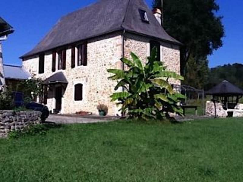 Housesitting assignment in Pau, France