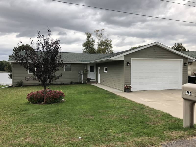 Housesitting assignment in Amery, Wisconsin, United States