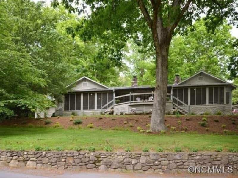 Housesitting assignment in Waynesville, North Carolina, United States
