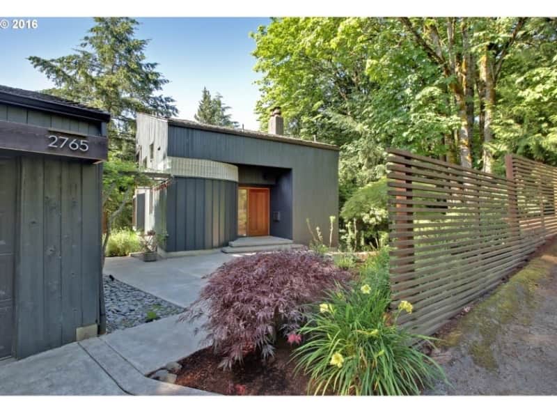 Housesitting assignment in Portland Heights, Oregon, United States