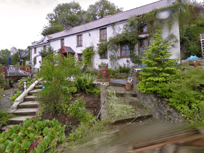 Housesitting assignment in Abercych, United Kingdom