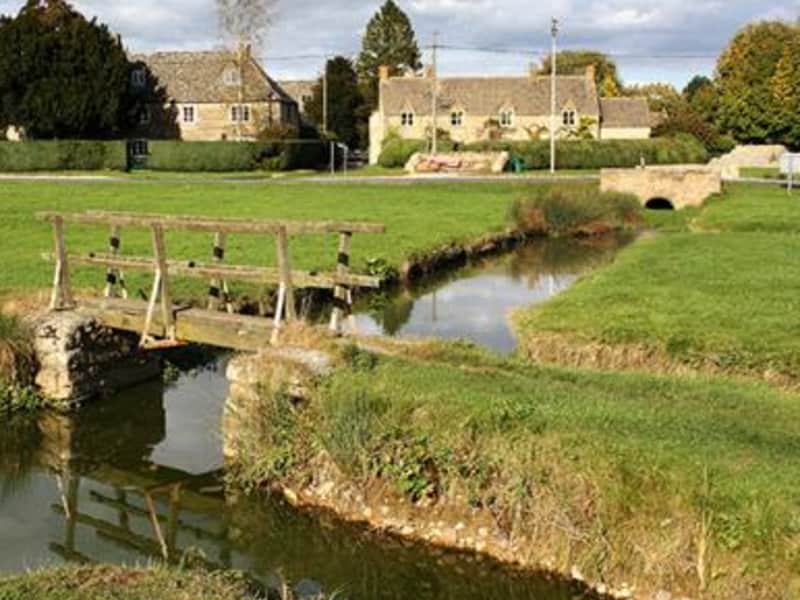 Housesitting assignment in Bledington, United Kingdom