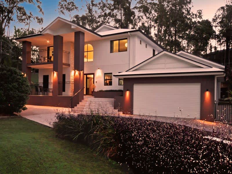 Housesitting assignment in Eatons Hill, Queensland, Australia