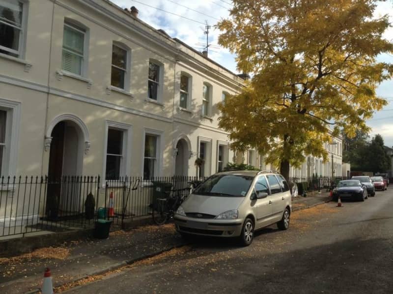 Housesitting assignment in Cheltenham, United Kingdom