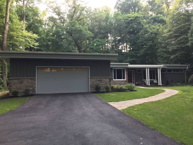 Housesitting assignment in Fairfax, Virginia, United States