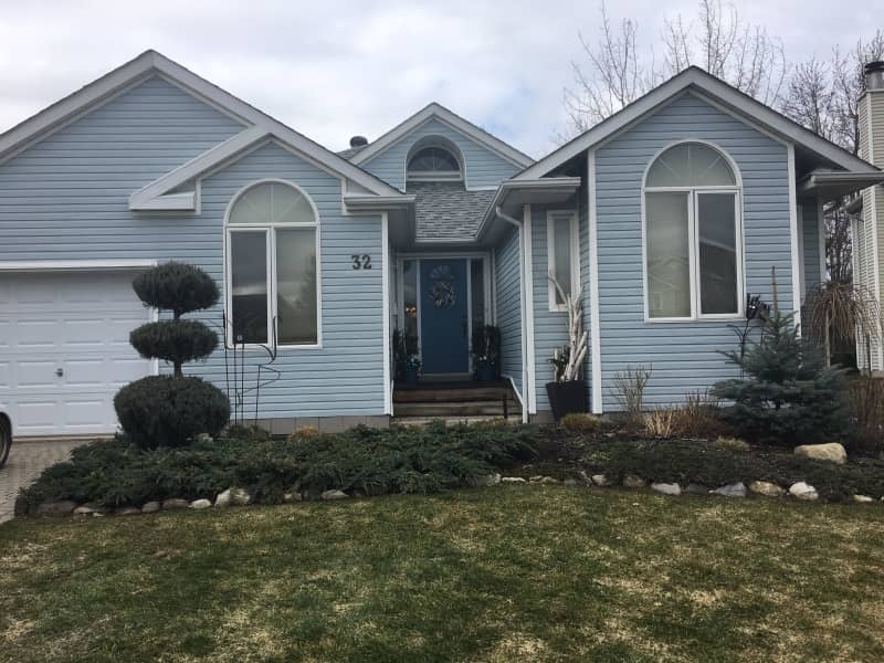 Housesitting assignment in Collingwood, Ontario, Canada