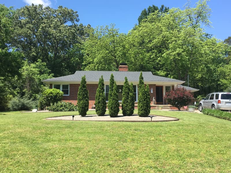 Housesitting assignment in Hillsborough, North Carolina, United States