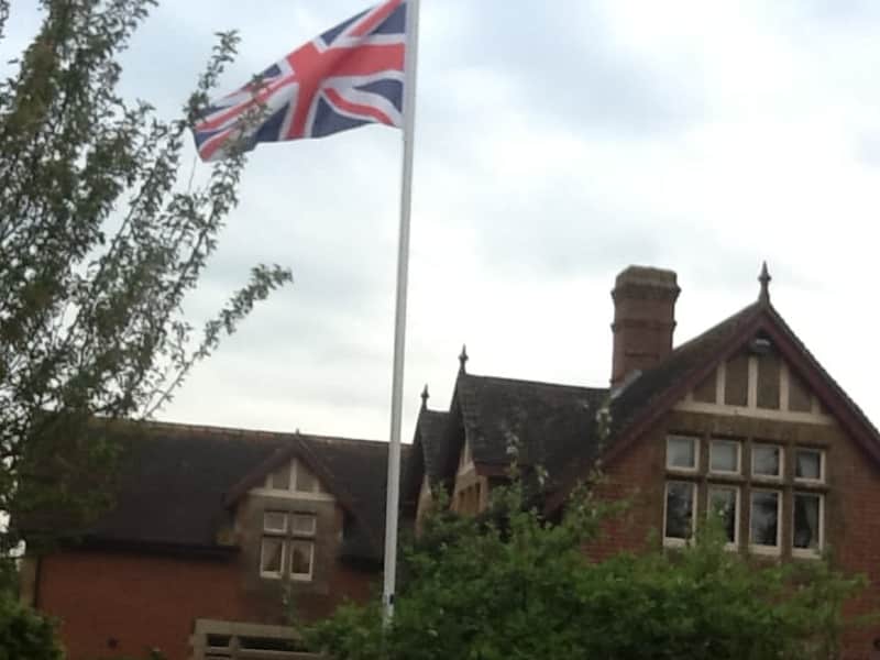 Housesitting assignment in Blandford Forum, United Kingdom