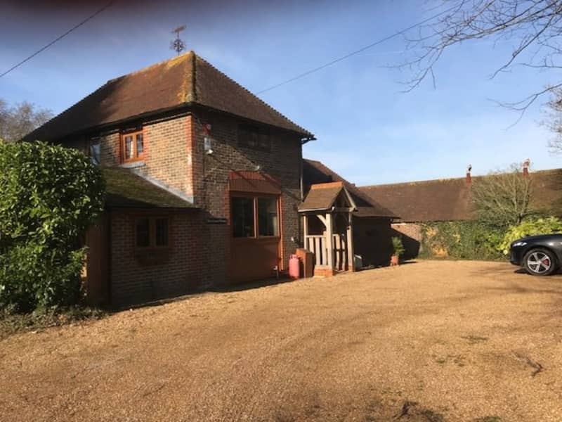 Housesitting assignment in Henfield, United Kingdom