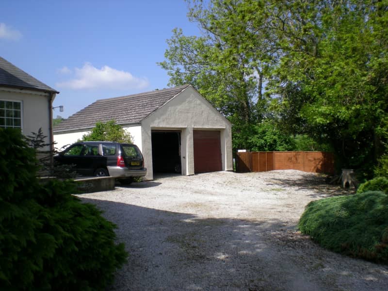 Housesitting assignment in Holywell, United Kingdom