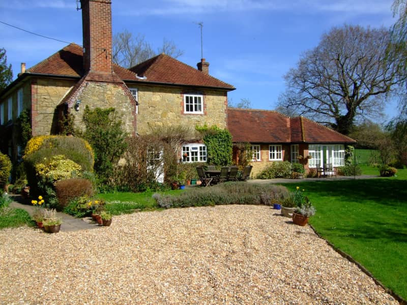 Housesitting assignment in Ewhurst, United Kingdom
