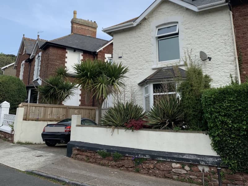 Housesitting assignment in Torquay, United Kingdom