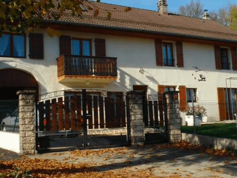 Housesitting assignment in Péron, France