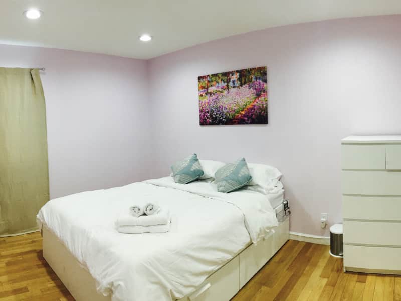 House Sitting in California, United States