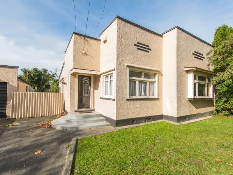 Housesitting assignment in Wanganui, New Zealand