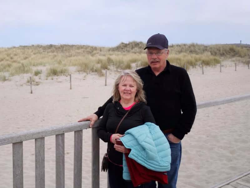 Carol & Wally from Edson, Alberta, Canada