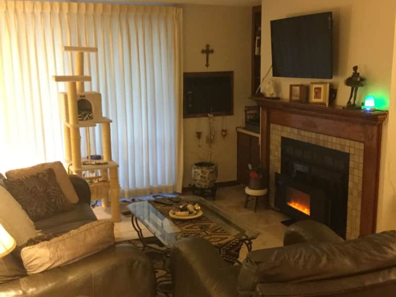 Housesitting assignment in Aurora, Colorado, United States