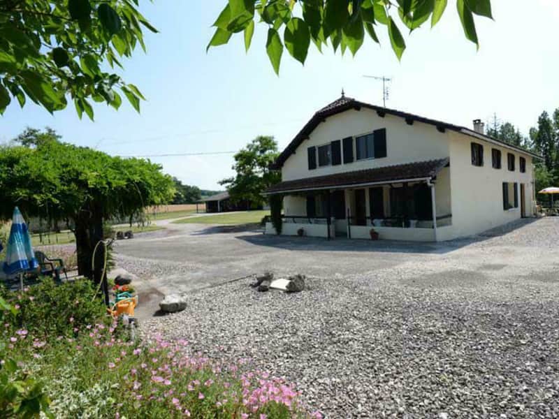 Housesitting assignment in Valeilles, France