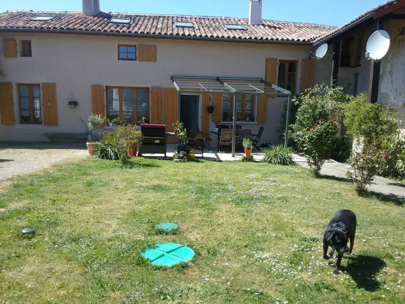 Housesitting assignment in Juillé, France