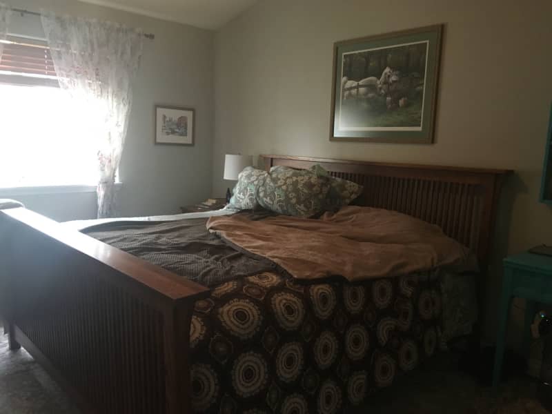 Housesitting assignment in Silverton, Oregon, United States